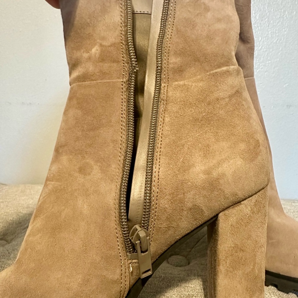 Aldo Fresi Boot in taupe - Picture 15 of 15
